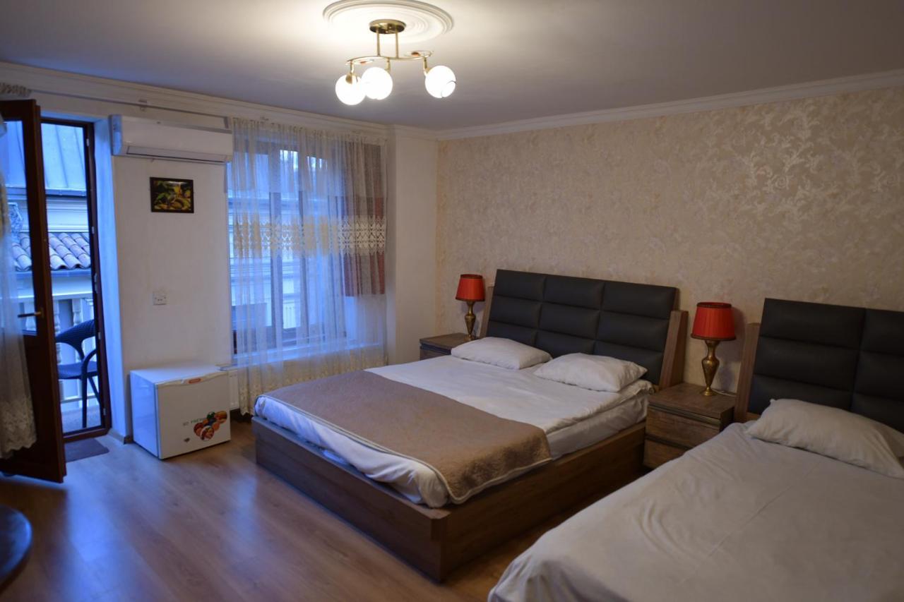 Hotel Konka Тбилиси Екстериор снимка