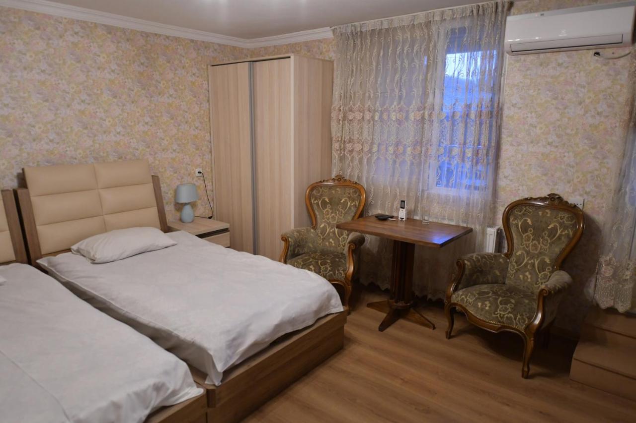 Hotel Konka Тбилиси Екстериор снимка